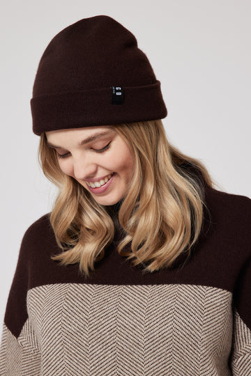 Cashmere Classic Beanie - Dark Brown