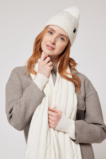 Cashmere Cable Knit Scarf - White